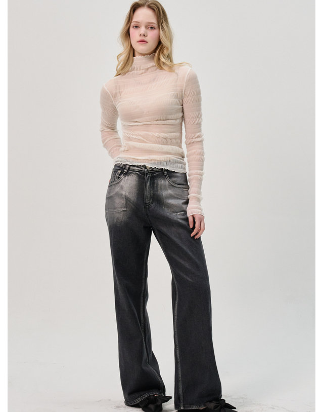 쏘리투머치러브 Cien Shirring See Through Turtleneck Top_Ivory 착용컷