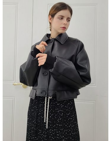 FAUX레더 크롭 자켓 faux leather crop jacket