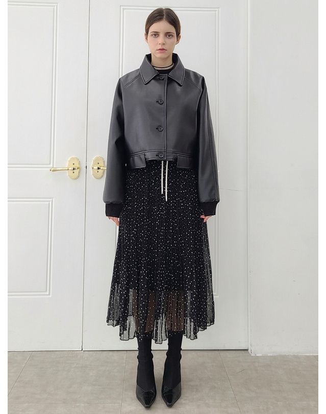 프리톤 FAUX레더 크롭 자켓 faux leather crop jacket 블랙 착용컷