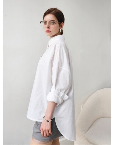 밑단 언발란스 내츄럴워싱 화이트셔츠 white shirt