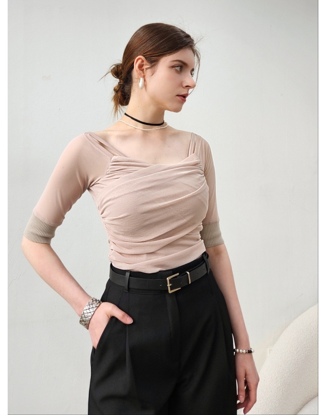 프리톤 메쉬 슬리브 셔링 탑(블랙/베이지)mesh shirring top 착용컷