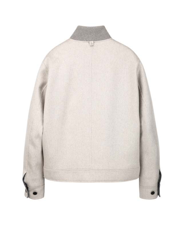 알레그리 라이트베이지《Pure Cashmere》럭셔리 봄버 밝은 베이지 착용컷