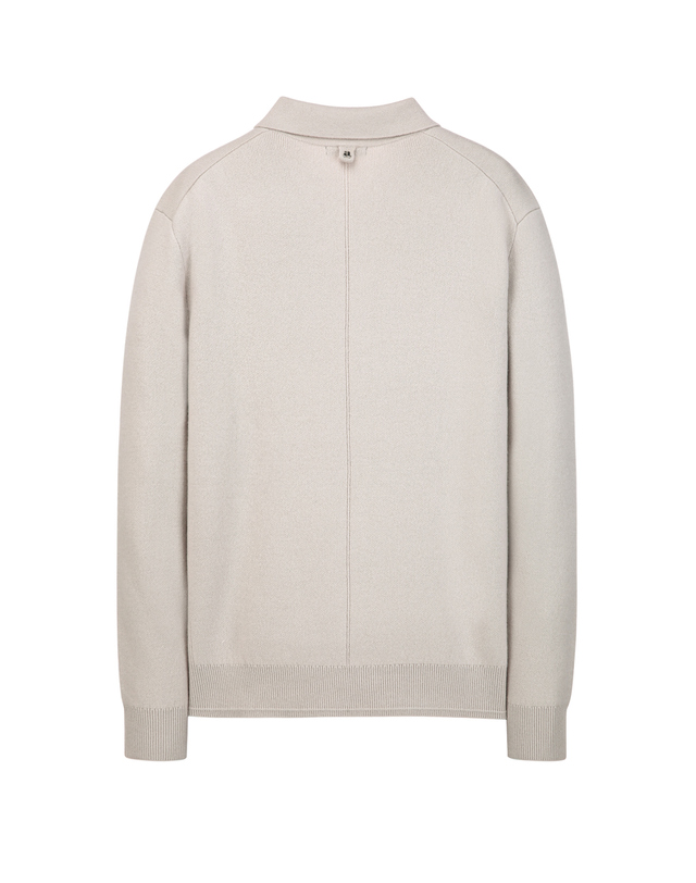 알레그리 라이트그레이《Mild Cashmere 10》 카라 스웨터 밝은 그레이 착용컷