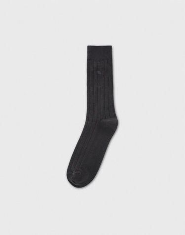 차콜그레이 CLASSIC RIB SUIT SOCKS