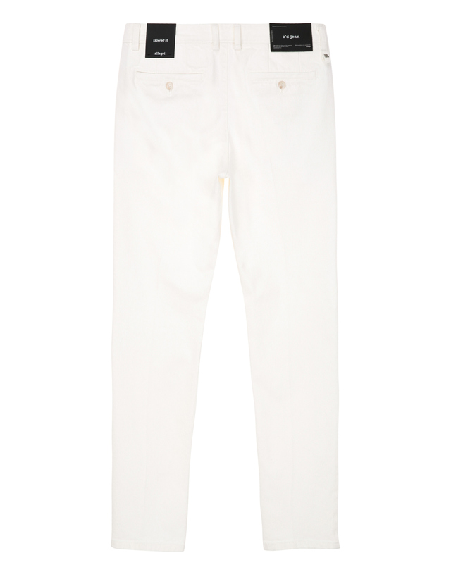 알레그리 오프화이트《Tailored Trousers》슬림 원 턱 핏 데님 아이보리 착용컷