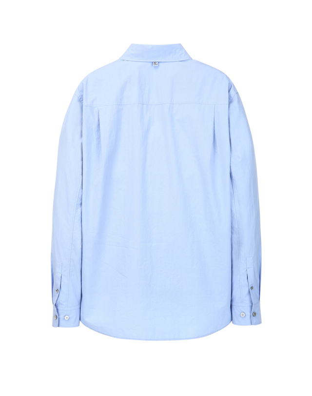 알레그리 페일블루《Garment Washed》코튼 솔리드 셔츠 연블루 착용컷