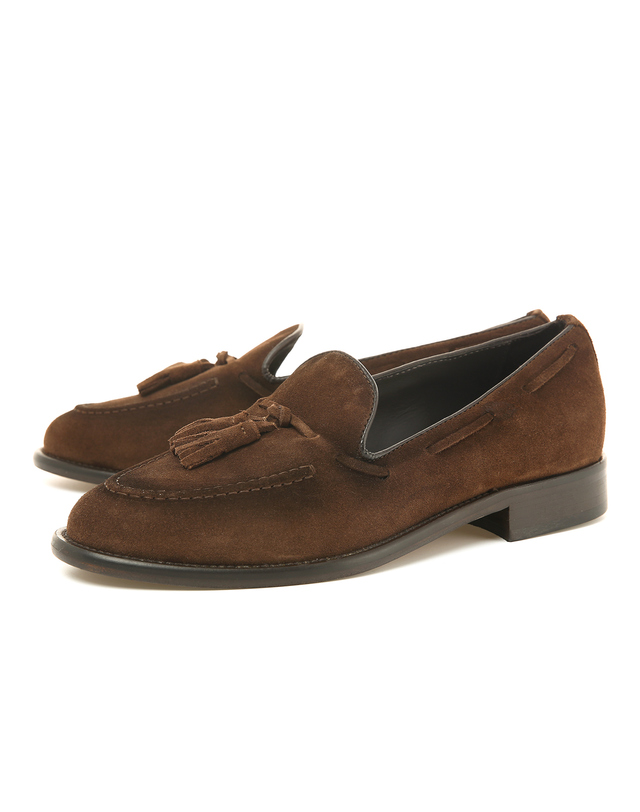 알레그리 [Via ALLEGRI] Brown Suede Tassel Loafer 진한 브라운 착용컷