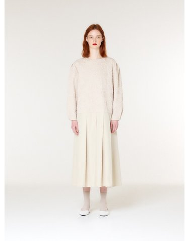 FLOWER PADDED LONG PLEATS DRESS(BEIGE)