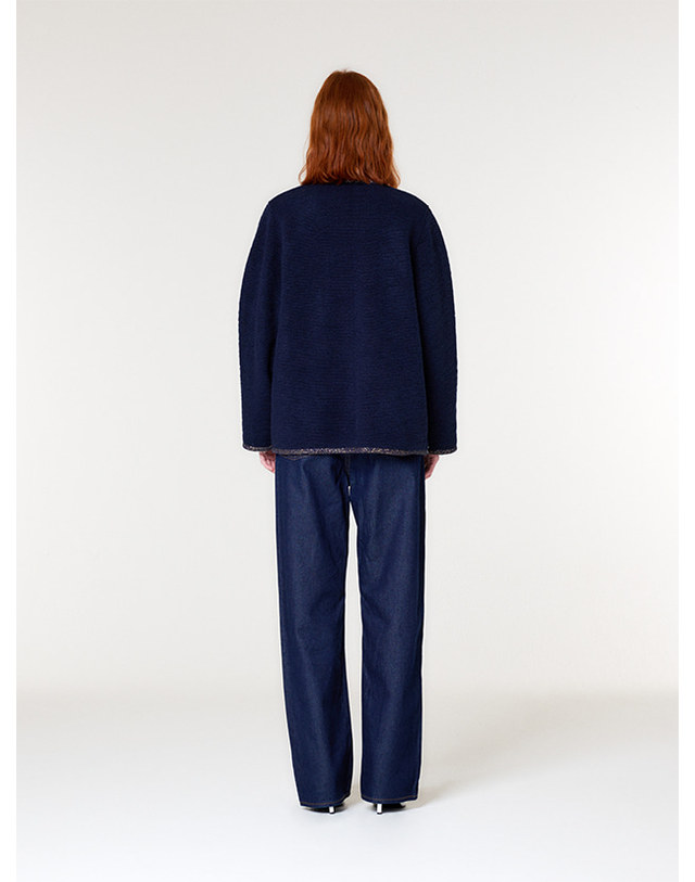 더스튜디오케이 VOLUMED WOOL CARDIGAN(NAVY) 착용컷