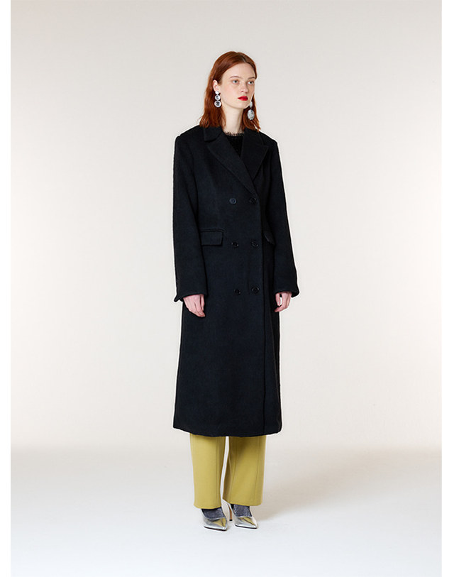더스튜디오케이 DOUBLE BREASTED SLIM WOOL COAT(BLACK) 착용컷