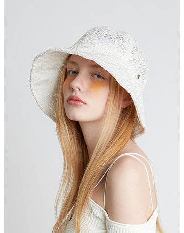 Wide Bell Hat – Ivory Lace