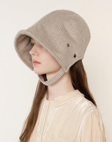 Strap Bonnet  - Alpaca Beige