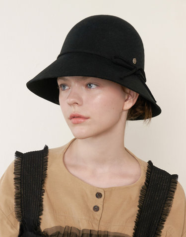 Vionnet Hat  - Black