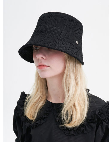 Le Petit Hat – Lace Black