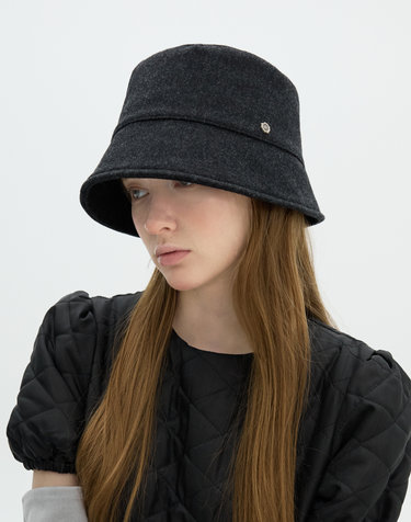 Petit Bucket Hat - Deep Charcoal