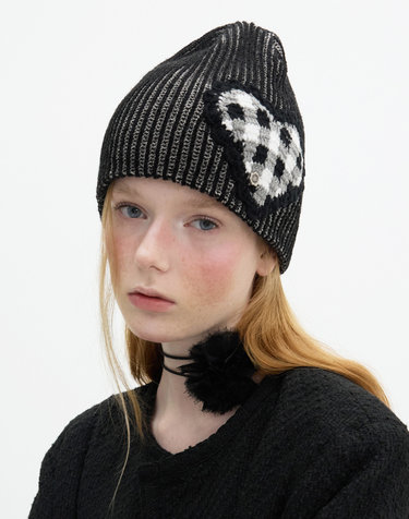 Tricot Heart Beanie - Black