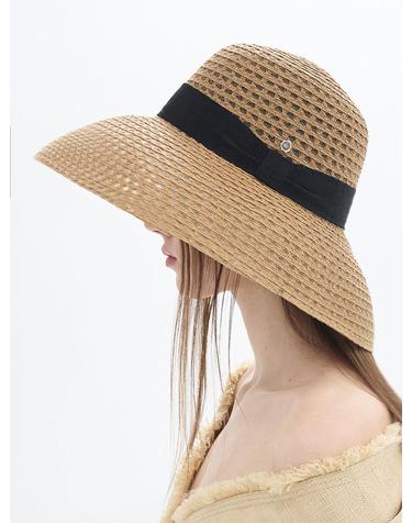 Grace Wide Braid Hat - Beige