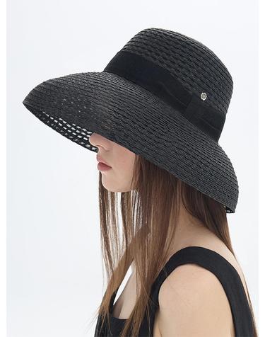 Grace Wide Braid Hat - Black