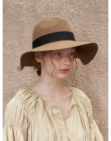 Flare Wool Felt Fedora - Beige