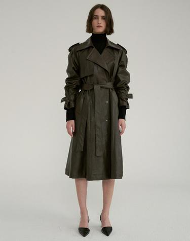 LEATHER OVERSIZED RAGLAN TRENCH COAT (BROWN)
