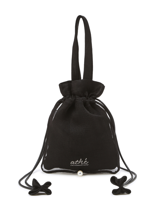 아떼 바네사브루노 액세사리 [FRILL(프릴)] 블랙 프릴 파우치 미니토트백 착용컷