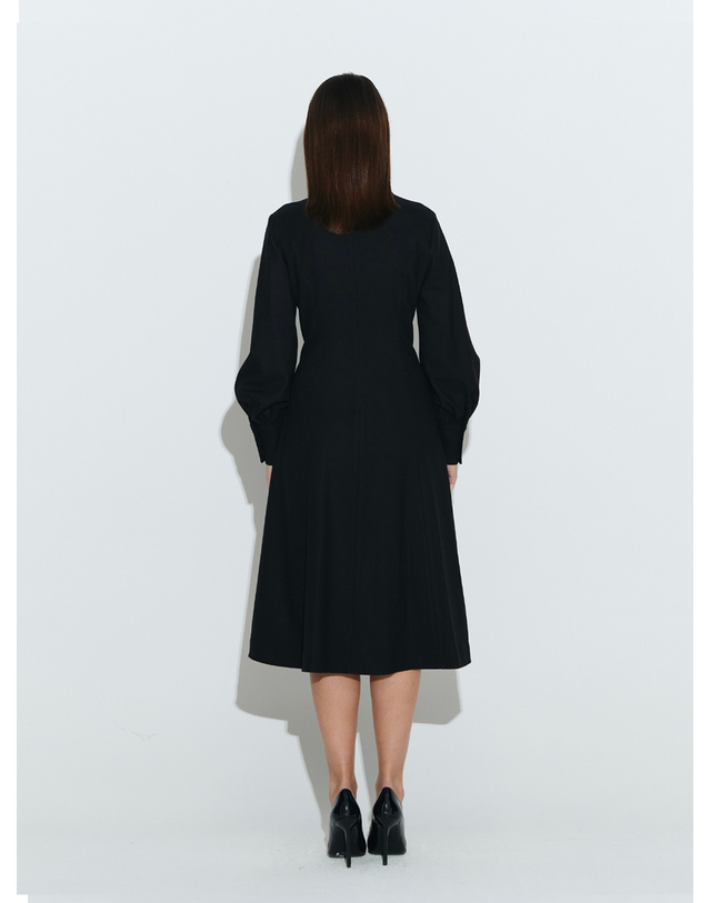 채뉴욕 Corset Flare Dress [Black] 착용컷