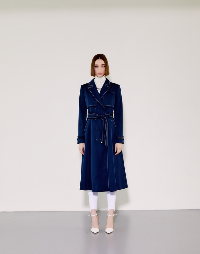 채뉴욕 The Tailored Trench Coat [Navy] 네이비 착용컷