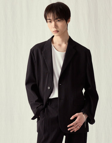 Seersucker Jacket (Black)