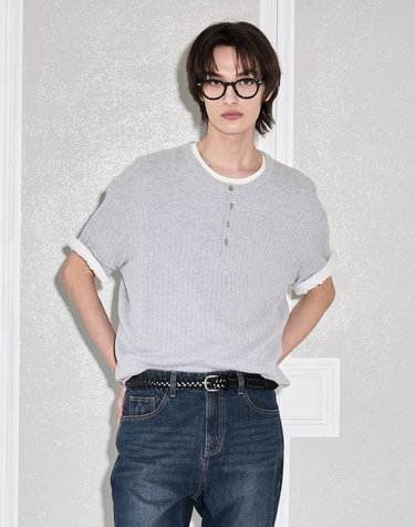 Compact Henley Neck Knit Top (Gray)