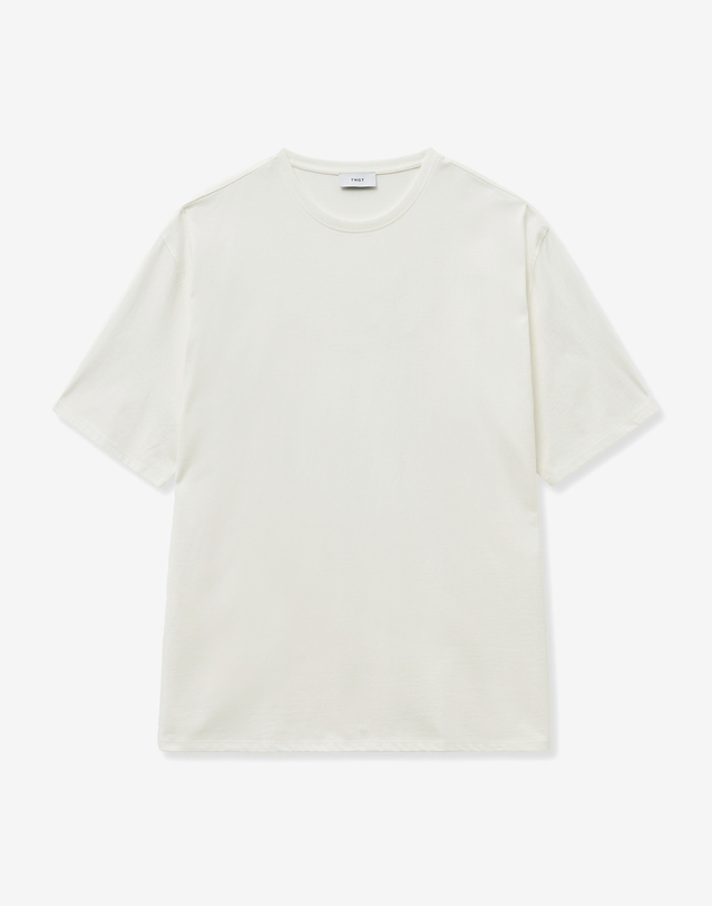 티엔지티 Essential Round Neck T-Shirt (Light Beige) 베이지 착용컷