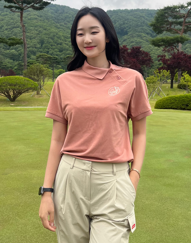 더블플래그 여성 다크핑크 여성 테리소재 넥변형 카라티 (세미 오버핏)