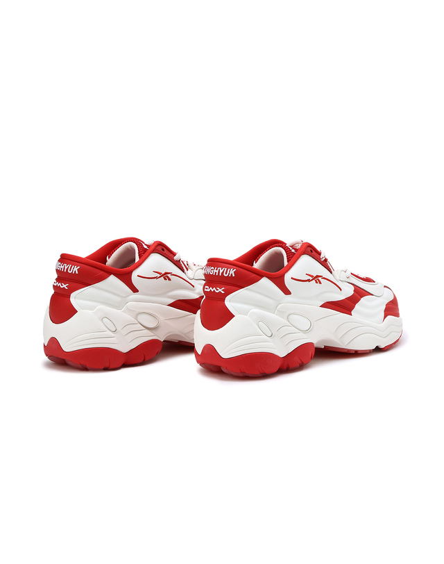 리복 Reebok X KANGHYUK DMX RUN 6 모던 - 레드:화이트 착용컷
