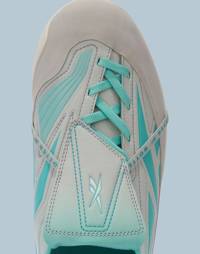 리복 Reebok X BOTTER Energia Bo Kets - 메탈릭 블루 / RMIA06PC99MAT0020940 착용컷