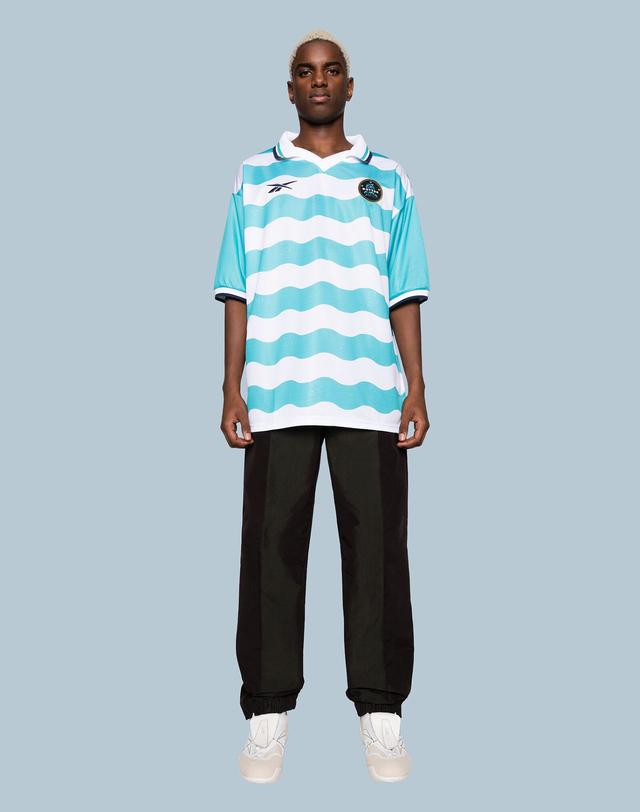 리복 Reebok X BOTTER SOCCER TEE - 블루:화이트 / RMGB001C99FAB0014001 밝은 블루 상세