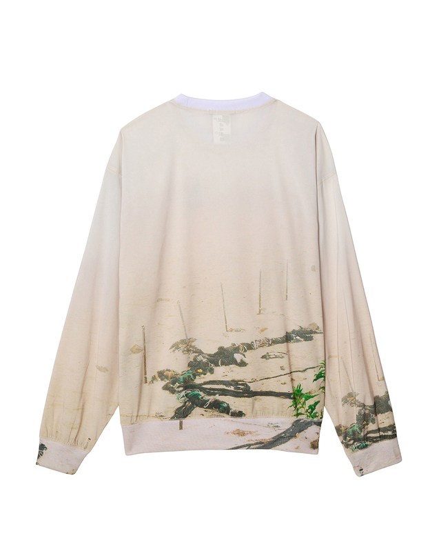 리복 REEBOK X SEEN PRINTING WOVEN CREW NECK - 플래그 밝은 베이지 착용컷