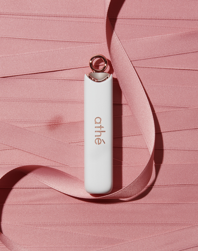 아떼뷰티 [생기촉촉] 아떼 어센틱 립밤 13호 멜로우 코랄 착용컷