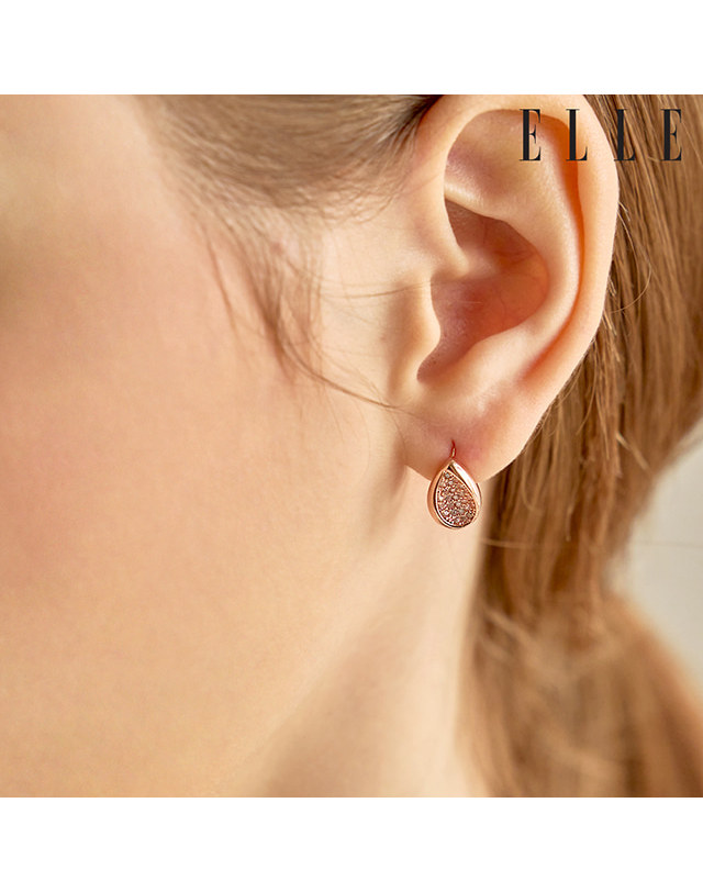 엘르 주얼리 14K 물방울 포인트 원터치 귀걸이 (gold pin) ELGPEE409 착용컷