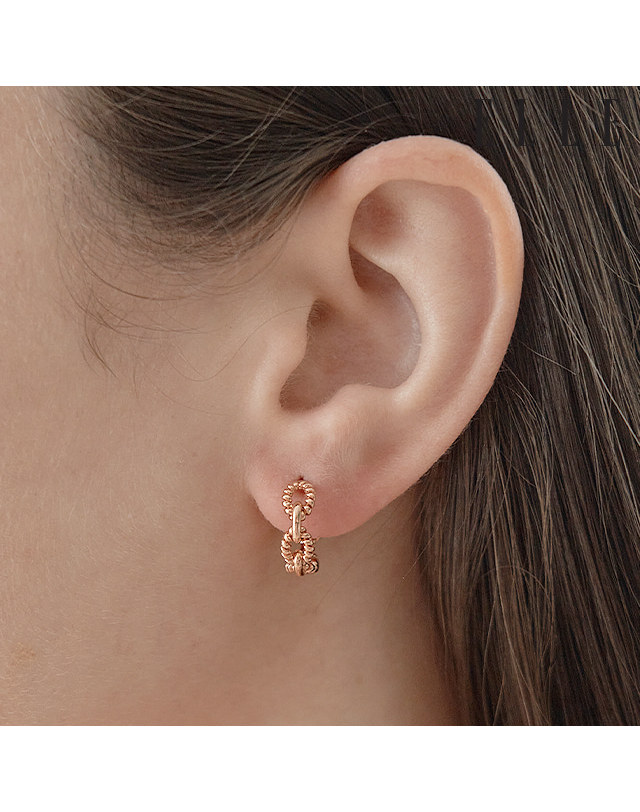 엘르 주얼리 14K 꼬임 클립 원터치 귀걸이 (gold pin) ELGPEE494 착용컷