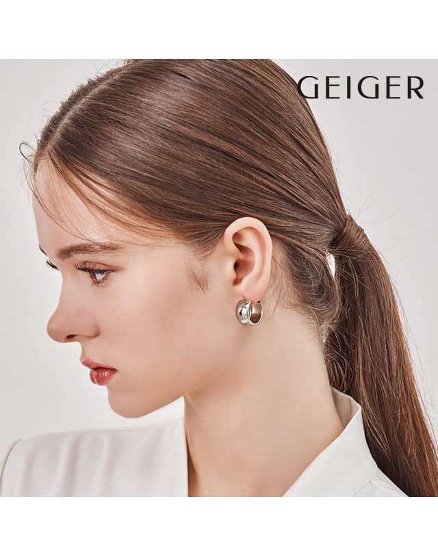 가이거 주얼리 실버 볼드 라운드 하프 링 귀걸이 GISVEE140 착용컷