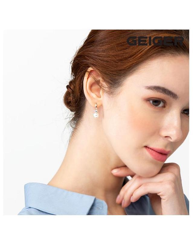 가이거 주얼리 18K GF 그레이스 펄 귀걸이 GI8KPEE046 착용컷