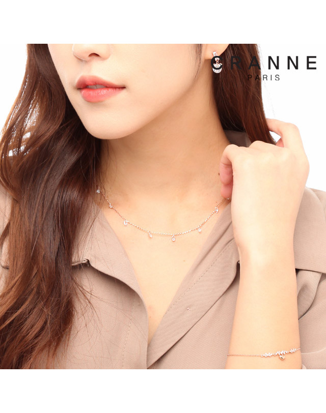 끄란느 마퀴즈 큐빅 참 목걸이 C24NB064 착용컷