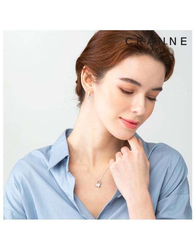 끄란느 블링 자물쇠 포인트 목걸이 C24NB099 착용컷