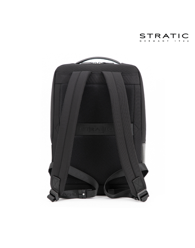 스트라틱 [스트라틱] 독일 브랜드 보덴 백팩 BODEN BACKPACK BLACK 착용컷