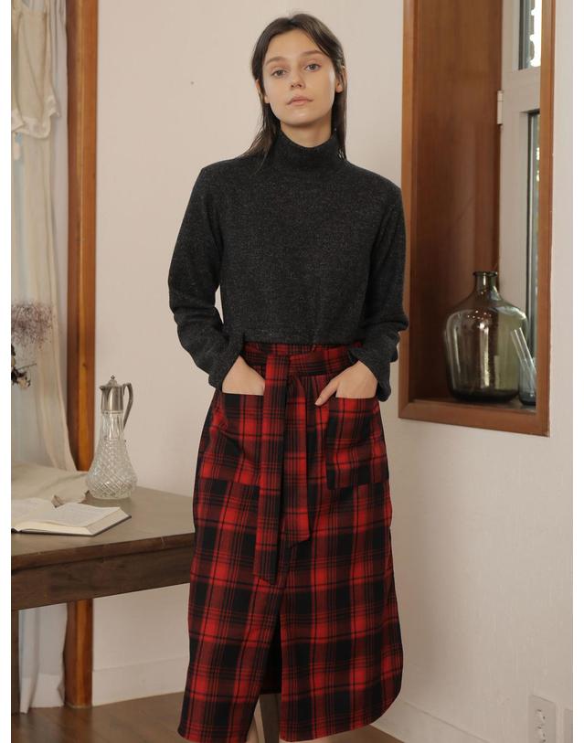 와드로브 CHECK LAYERED TURTLENECK ONE-PIECE_GRAY 착용컷