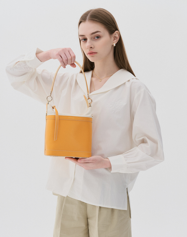 보니블라 에런백 ERON BAG TANGERINE 착용컷