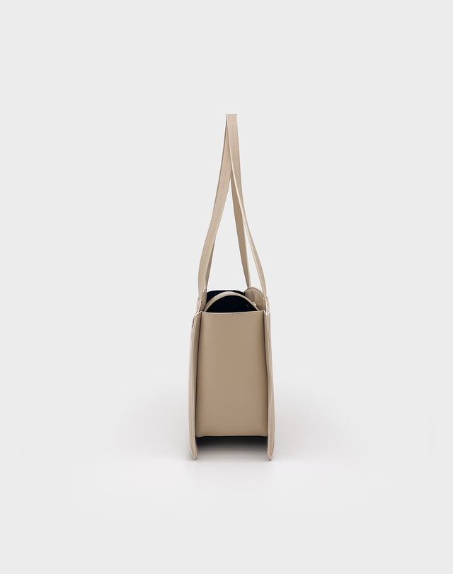 보니블라 데보백 DEBO BAG (BEIGE) 착용컷