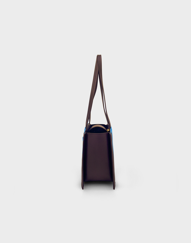 보니블라 데보백 DEBO BAG BLUE WINE 착용컷