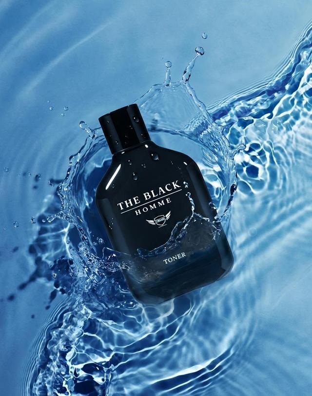 코리아나 더블랙 옴므 토너 120ml 착용컷