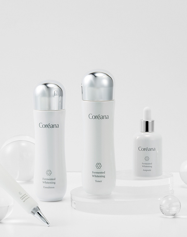 코리아나 [미백] 발효화이트닝 스팟에센스 20ml 착용컷