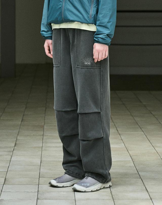 플루크 [26FW] AQE 파라슈트 피그먼트 스웻 팬츠 FTP213 / 4Color W 착용컷